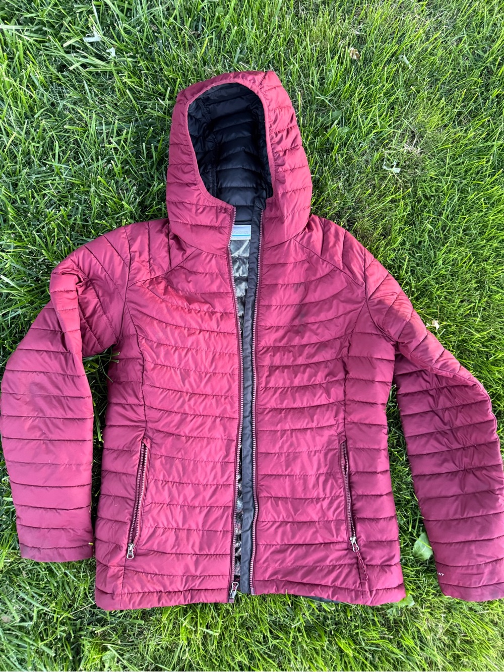 Columbia  Burgundy Hooded Puffer Jacket